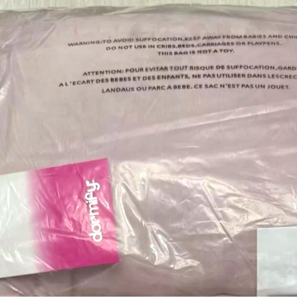 Dormify Lashes Pink Pillow NEW Soft velour Fun for Decorating or rest 12”X 16” - Picture 3 of 9